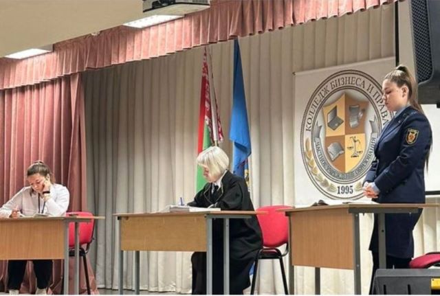 ЗНАКОМСТВО УЧАЩИХСЯ С ПРАКТИЧЕСКИМИ НАВЫКАМИ ВЫБРАННОЙ СПЕЦИАЛЬНОСТИ ЗНАКОМСТВО УЧАЩИХСЯ С ПРАКТИЧЕСКИМИ НАВЫКАМИ ВЫБРАННОЙ СПЕЦИАЛЬНОСТИ