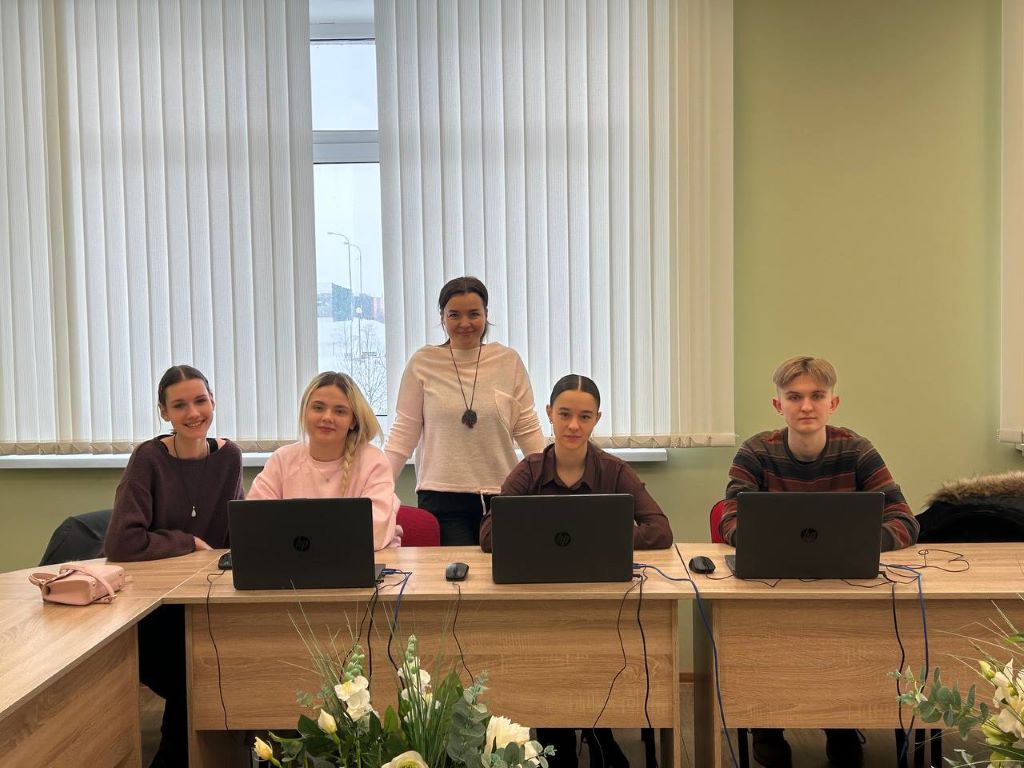 Любители говорят о тактике, а профессионалы изучают логистику