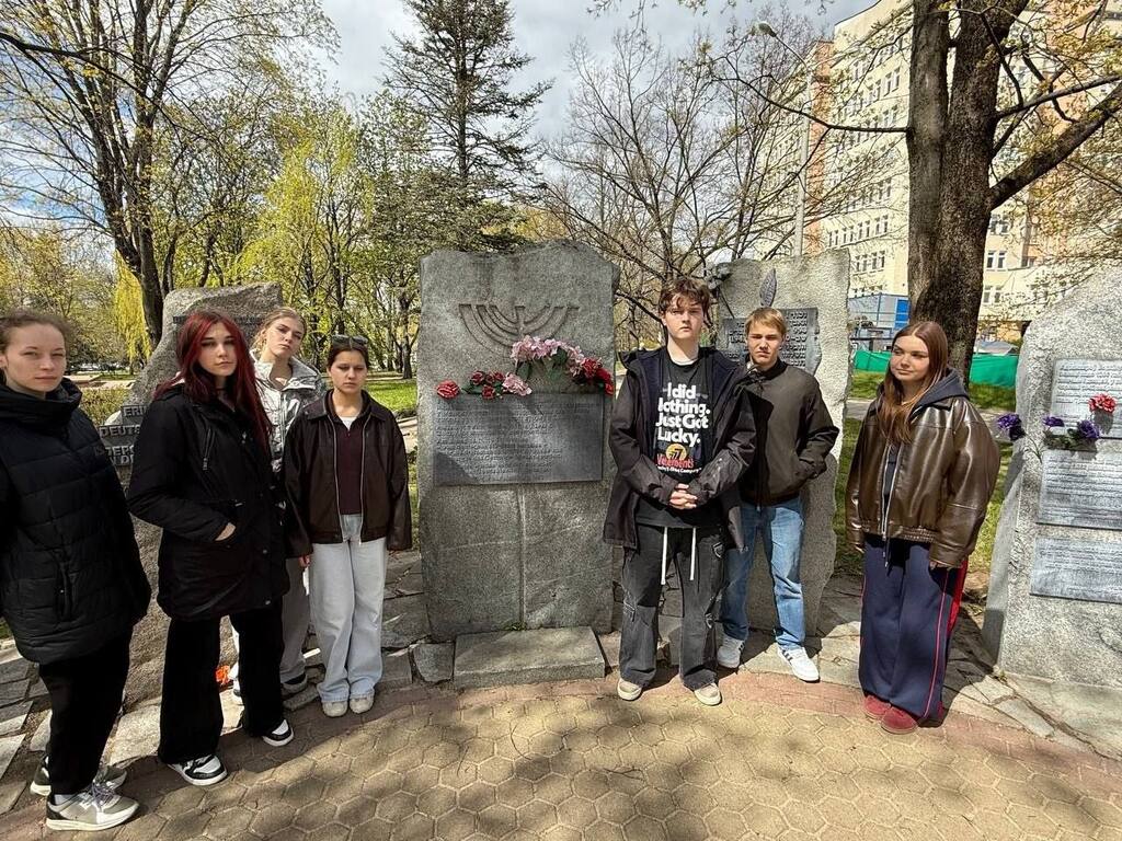 Учащиеся колледжа почтили память жертв Минского гетто
